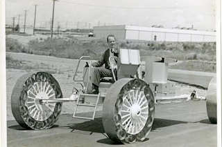 spc_jr._on_lunar_buggy