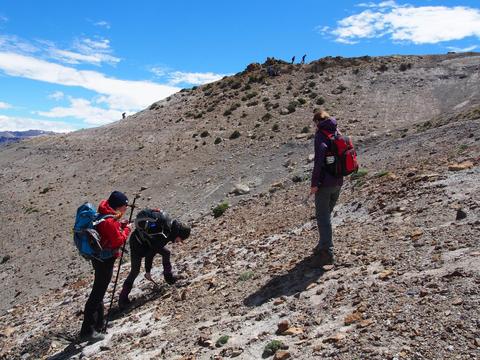 two groups measuring section in Valle Jeinimeni