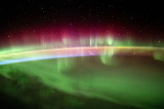 rainbow colors on arc of light